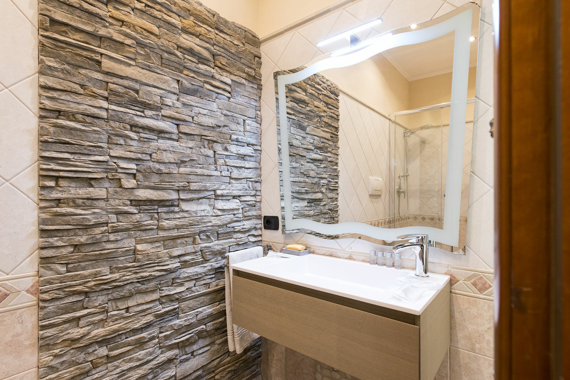 Lorenz Suites Trastevere Hill Ρώμη Εξωτερικό φωτογραφία